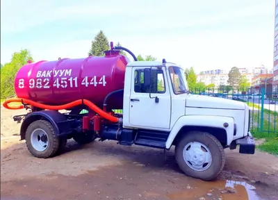 Костя Булатов